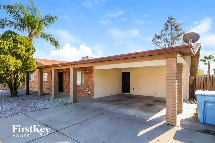 3911 E Corrine Dr - Photo 2 of 15