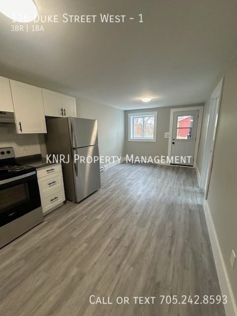 116 Duke St W #1 - Photo 3 of 12