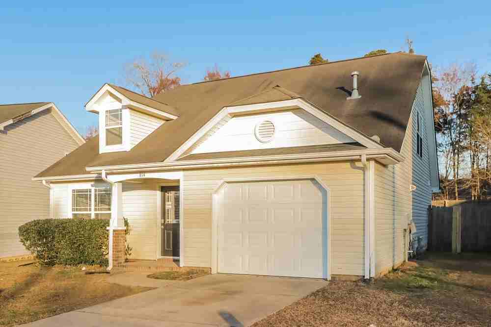 814 Oakshire Cir - Photo 5 of 15