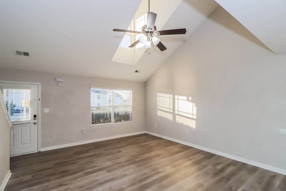 814 Oakshire Cir - Photo 6 of 15