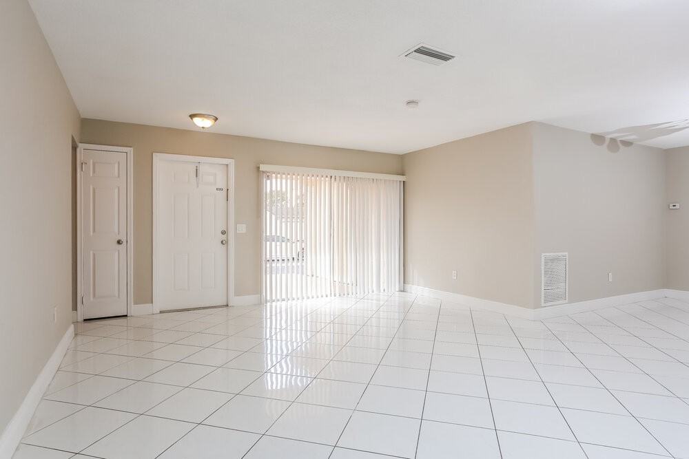 9691 Nw 24th St - Photo 3 of 16