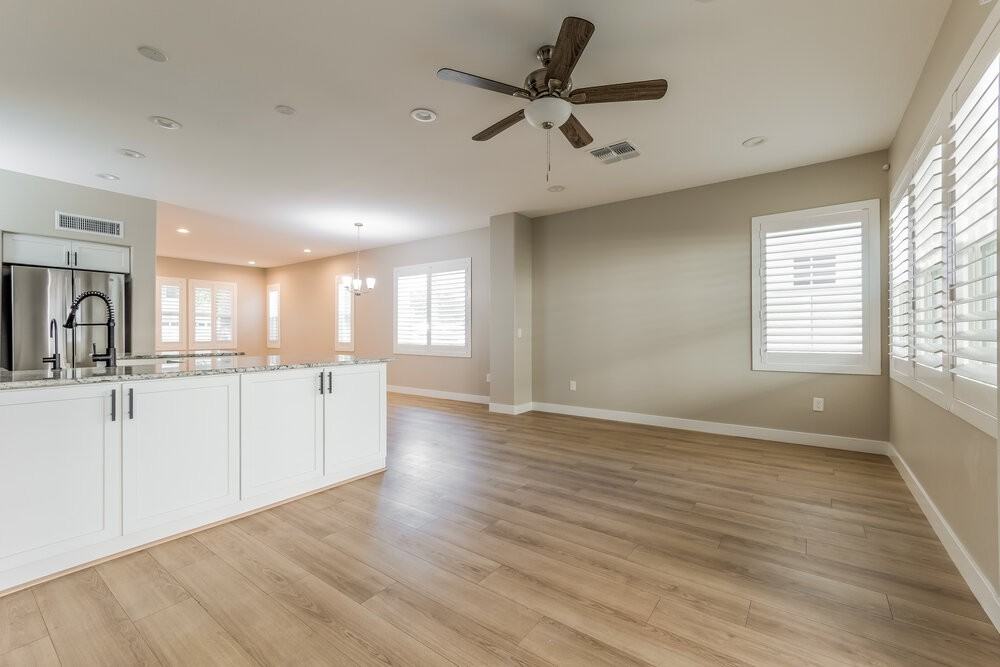 1390 S Longspur Ln - Photo 6 of 17