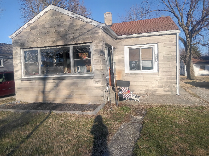 1847 Allison Ave - Photo 2 of 2