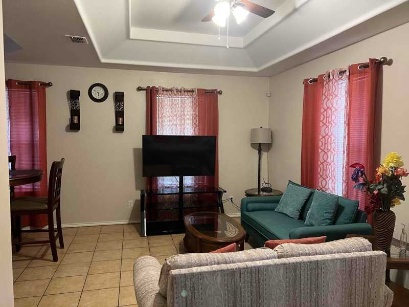 2513 Fatima Ave #2 - Photo 4 of 14