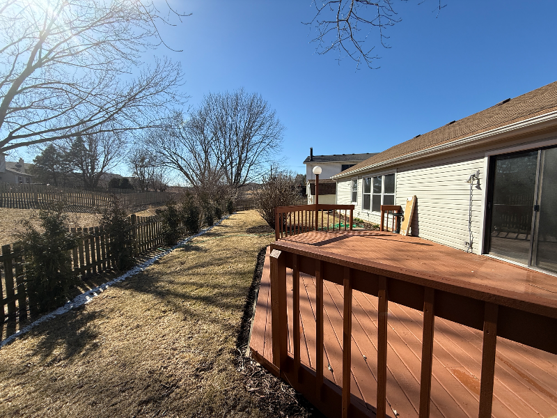 1431 Brookwood Cir - Photo 3 of 24