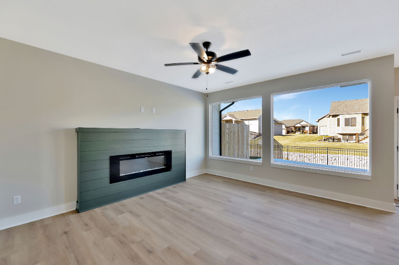 2265 N 159th Ct E - Photo 5 of 16