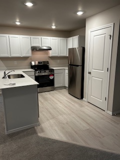311 Northeast Belfair Street - Photo 3 of 15