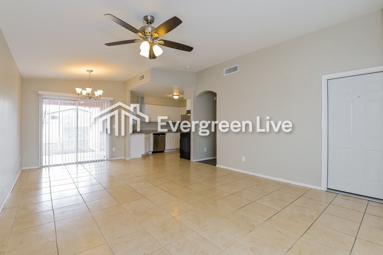 1801 W Calle Guadalajara - Photo 3 of 20