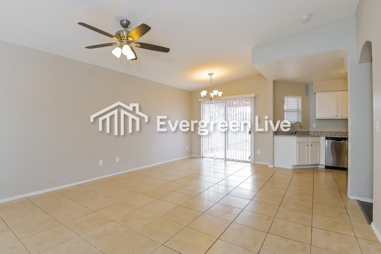1801 W Calle Guadalajara - Photo 5 of 20