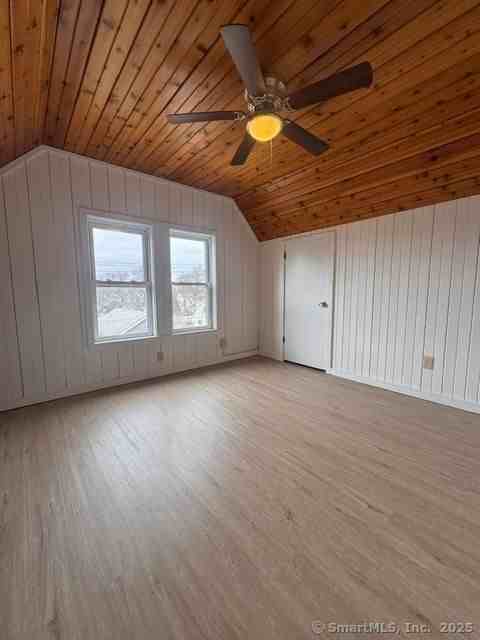 48 Lenox Ave - Photo 3 of 4