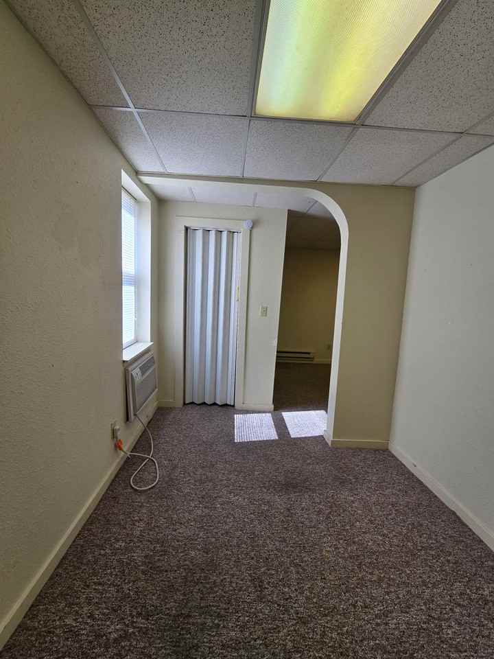 623 Jefferson Avenue, Charleston - Photo 4 of 6