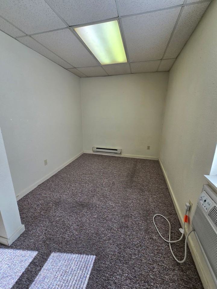 623 Jefferson Avenue, Charleston - Photo 5 of 6