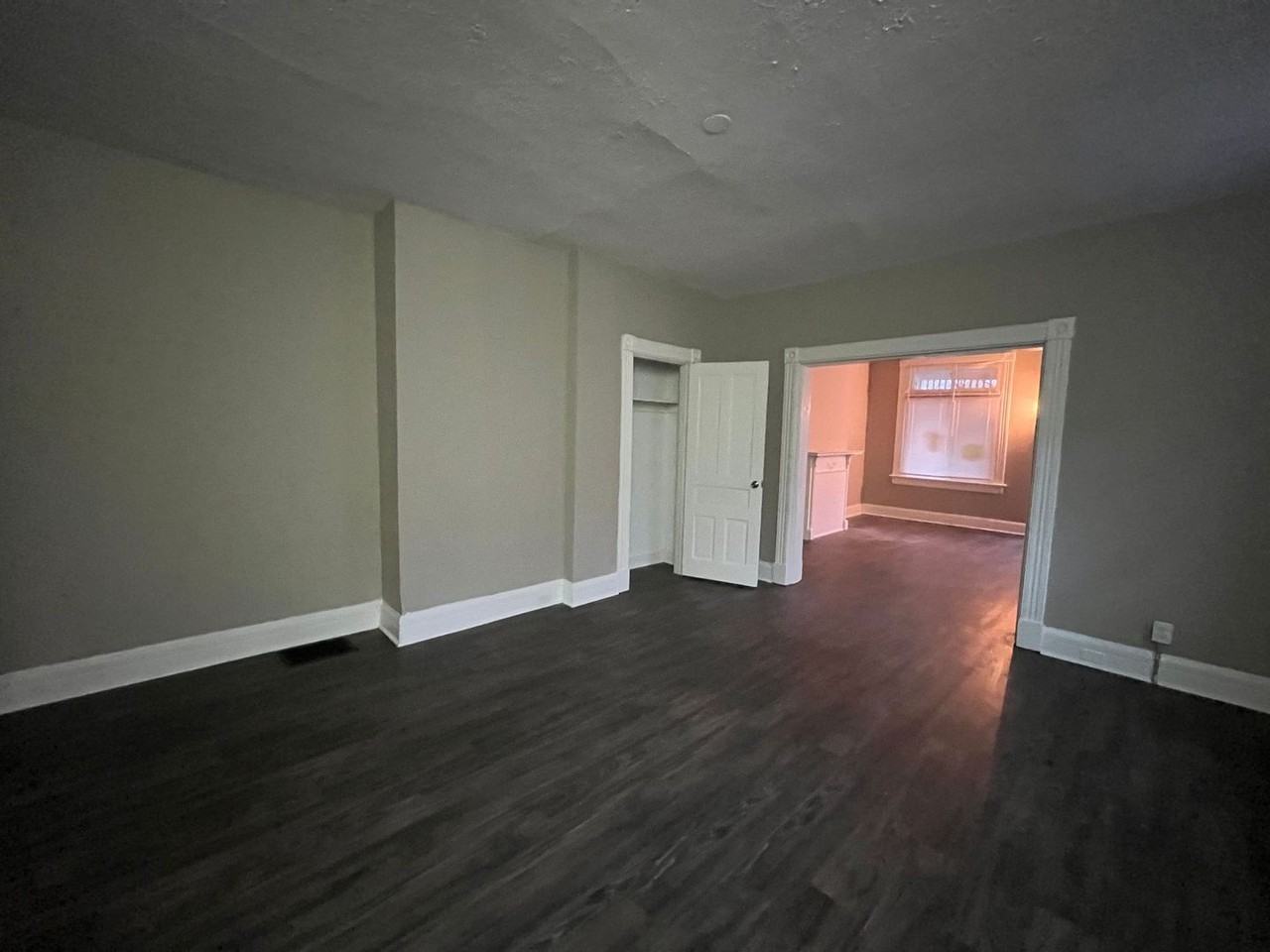 3811 Cass Ave - Photo 3 of 20