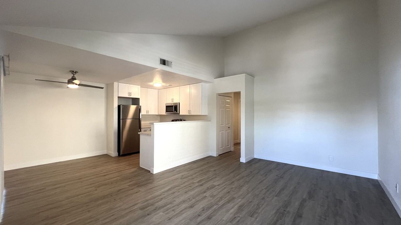 Gardenside Apartments - Photo 3 of 20