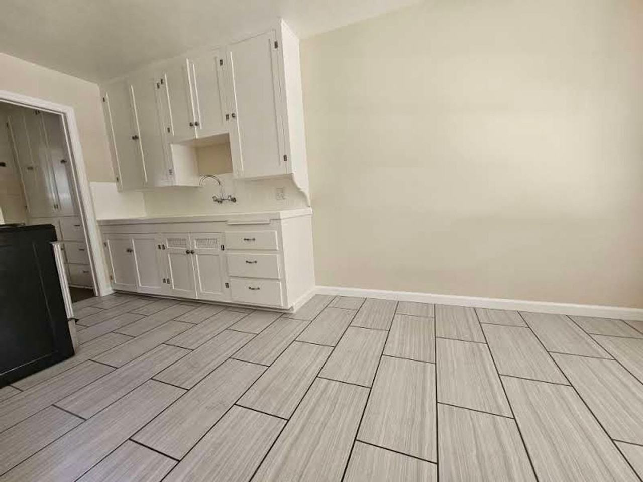 Elm Gate Apartments - Photo 3 of 29