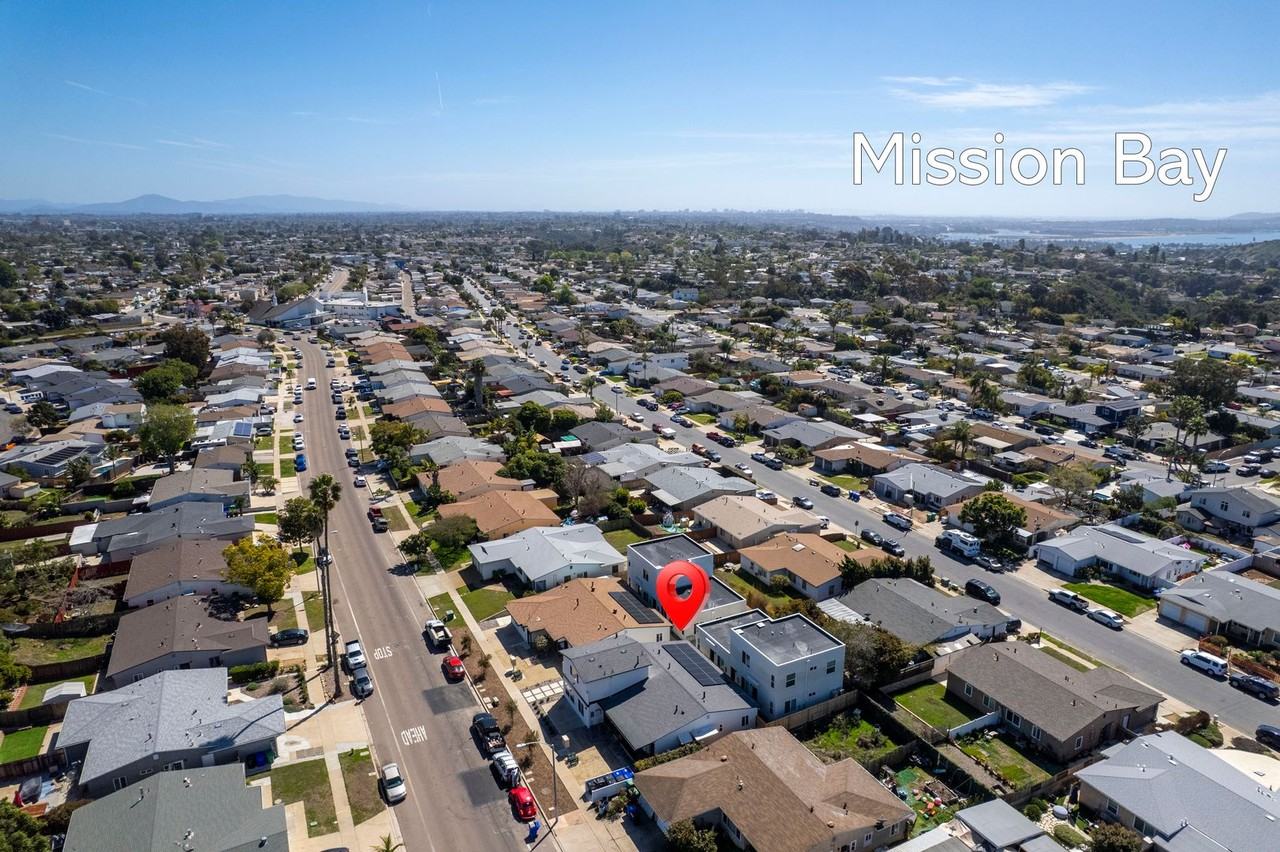 3031 Luna Ave - Photo 2 of 10