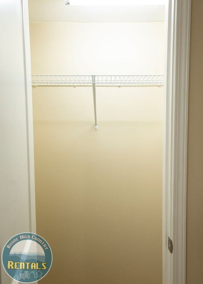 Summit Woods Apartments - Photo 6 of 9