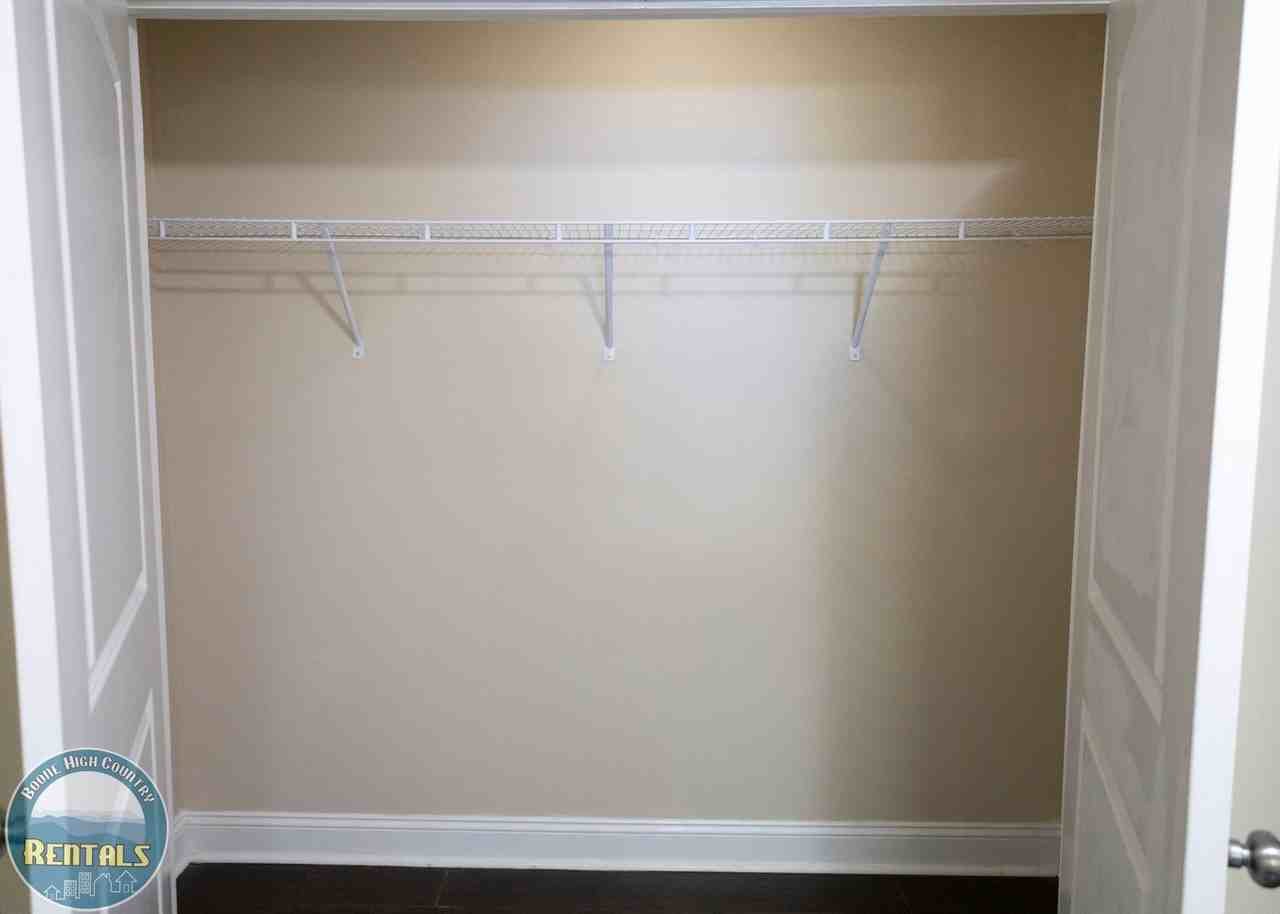 Summit Woods Apartments - Photo 5 of 25