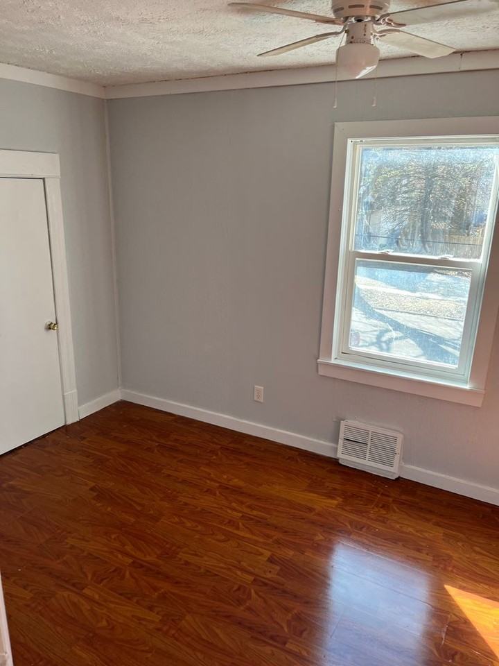 514 S Lincoln Ave - Photo 6 of 22