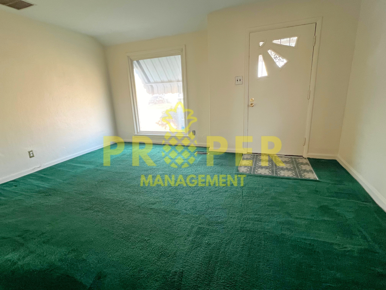 4526 Dayview Ave - Photo 2 of 15