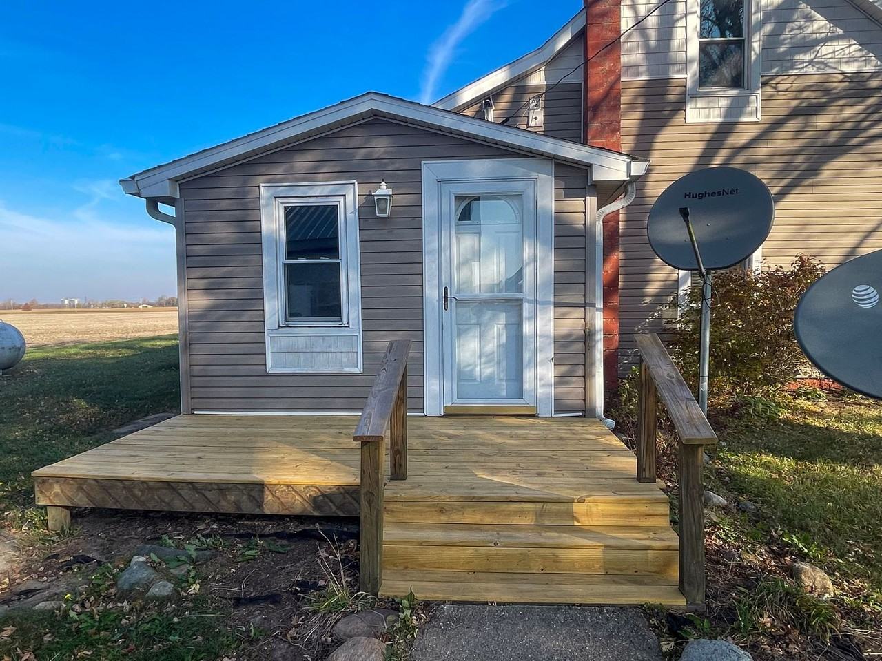 509 S 950 W - Photo 3 of 12