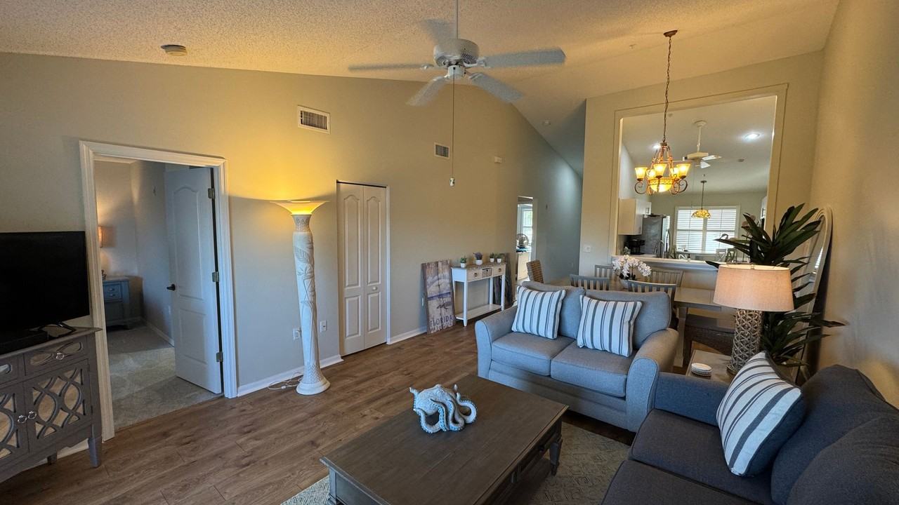 8735 Olde Hickory Ave #8306 - Photo 7 of 29