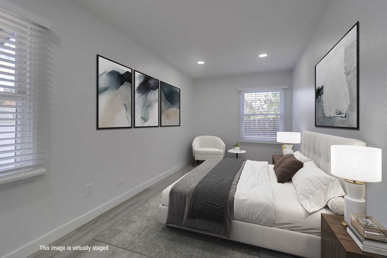 9236 Winter Gardens Boulevard - Photo 2 of 25