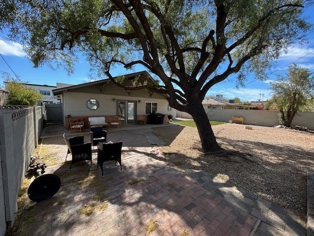 4528 E Glenrosa Ave #NA - Photo 4 of 17