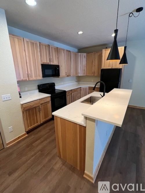 358 Blue River Pkwy #212 - Photo 5 of 10