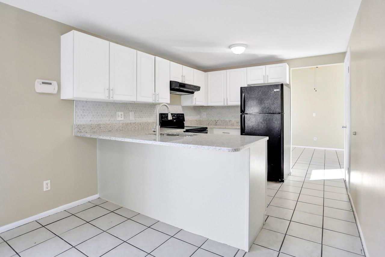 8608 Spartan Ct #NA - Photo 5 of 14