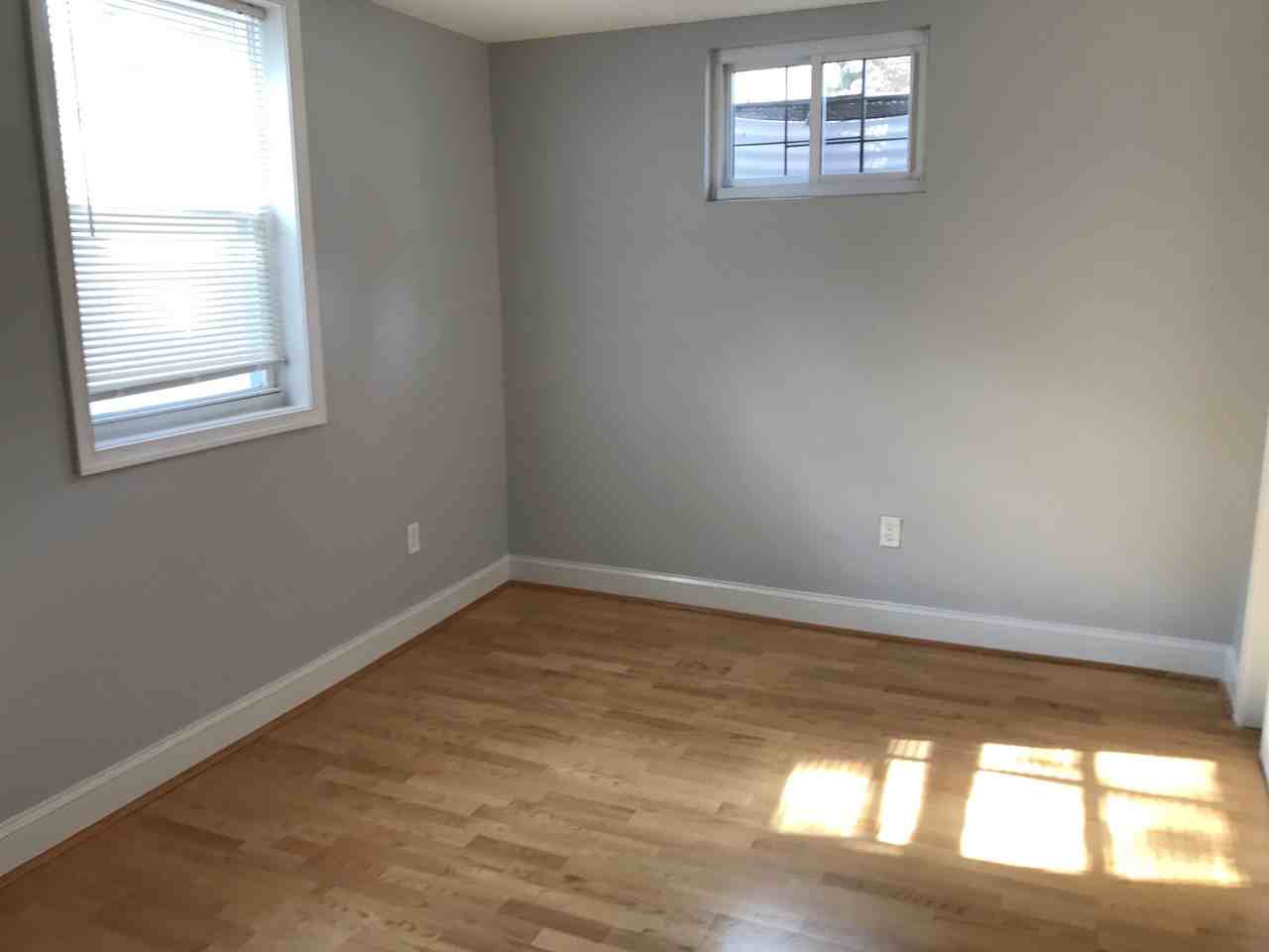 7912 Glenbrook Rd #BS - Photo 6 of 8