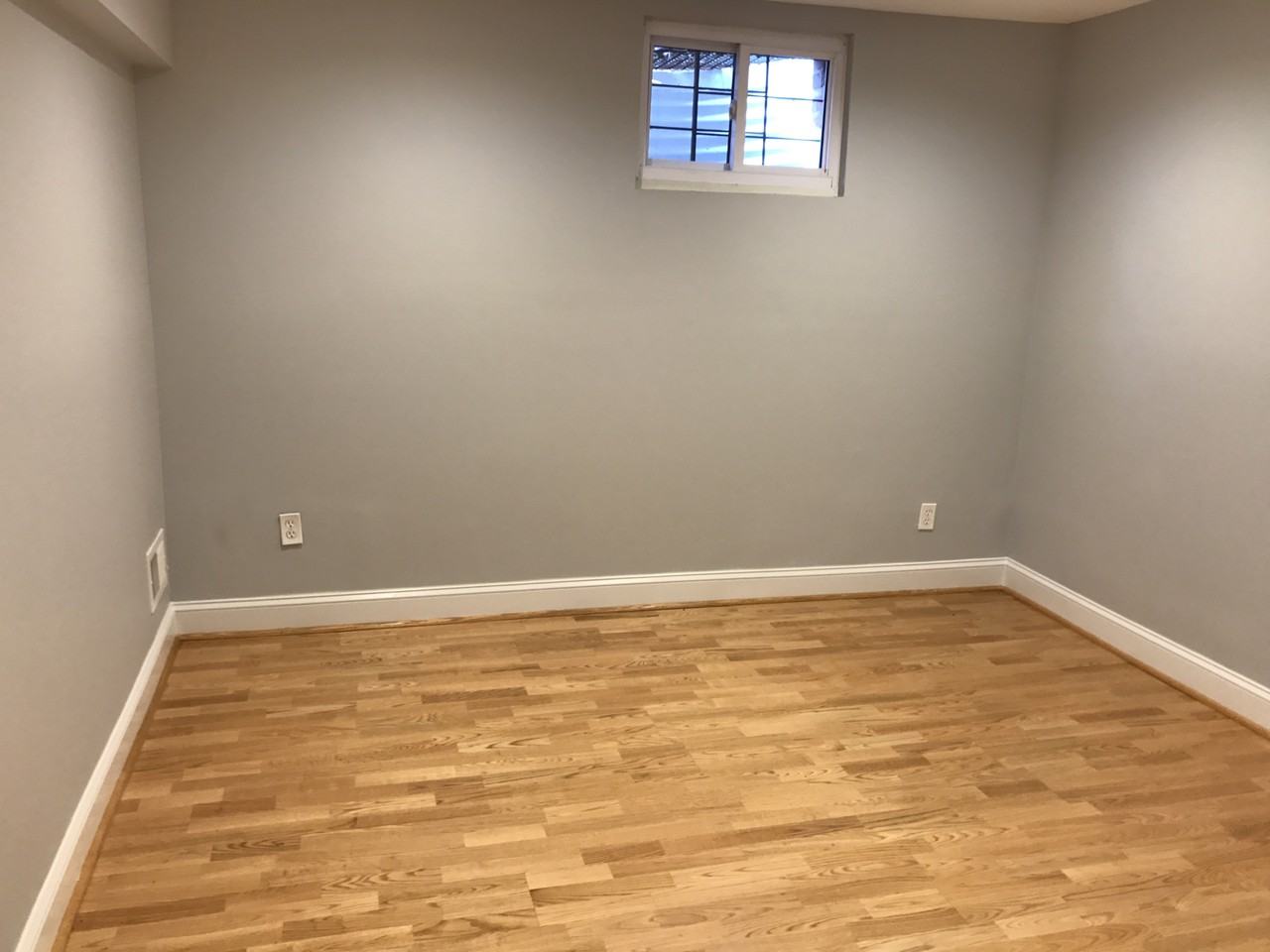 7912 Glenbrook Rd #BS - Photo 7 of 8