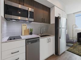 featured image of 320 Queen Anne Ave N