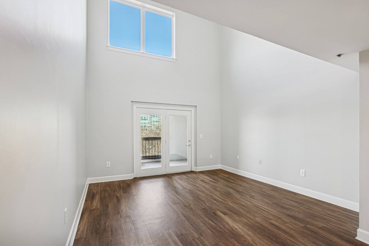 Wesley Place Apartments - Photo 6 of 30