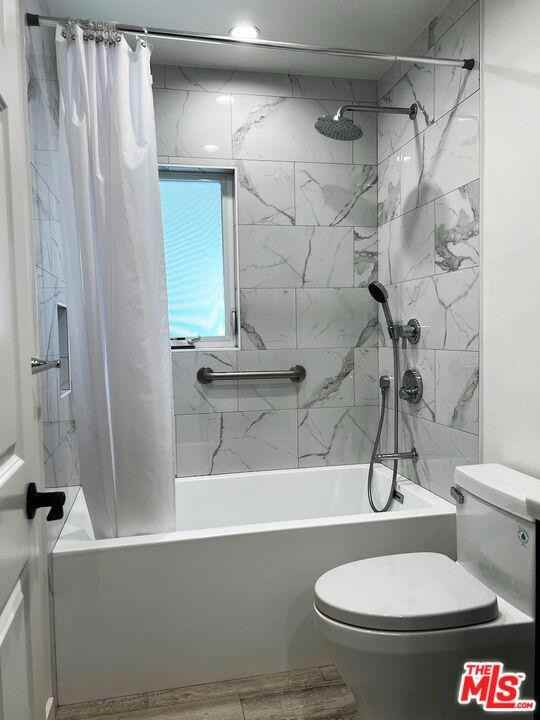 4214 Lincoln Ave #A - Photo 2 of 8