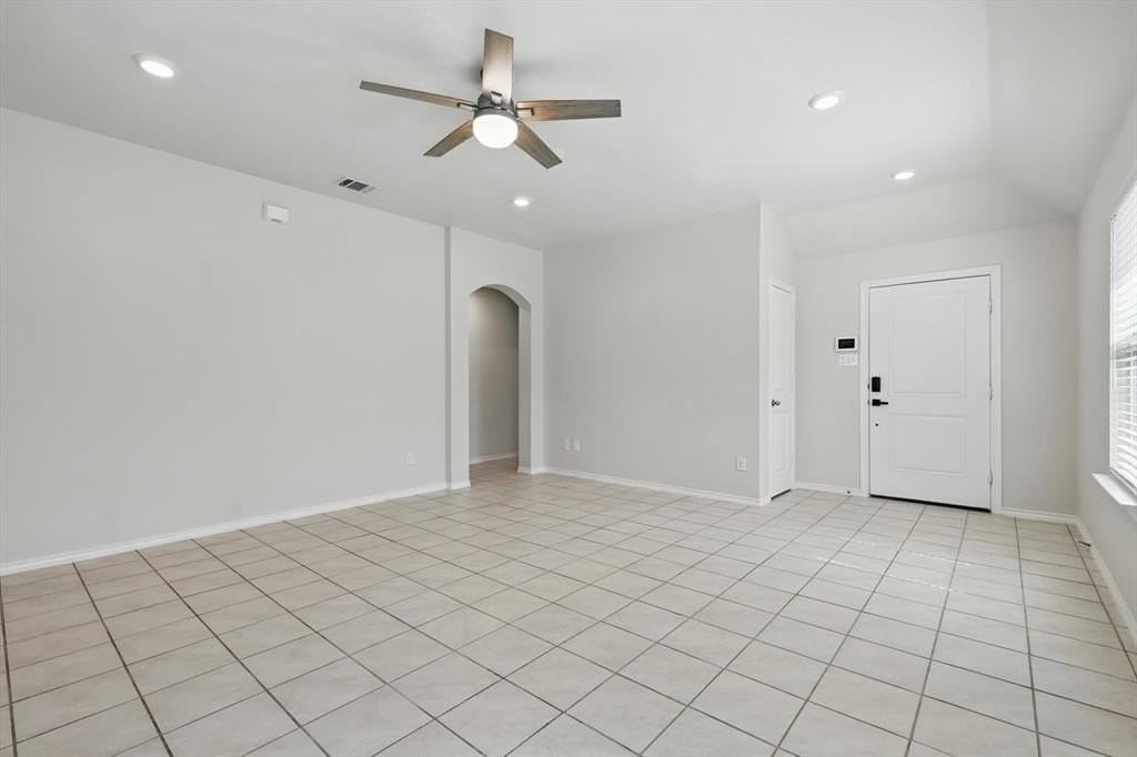 1530 Woodlake Drive - Photo 5 of 21