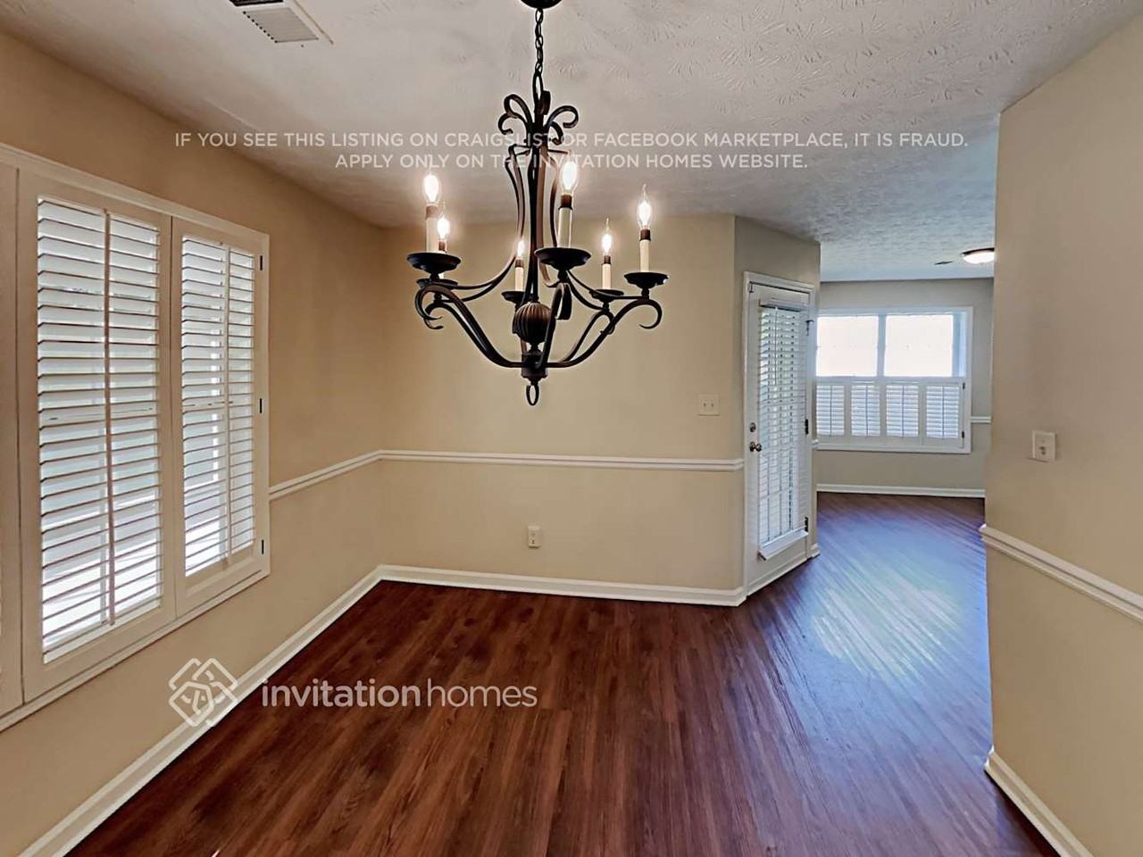 601 Ashton Manor Dr - Photo 3 of 18