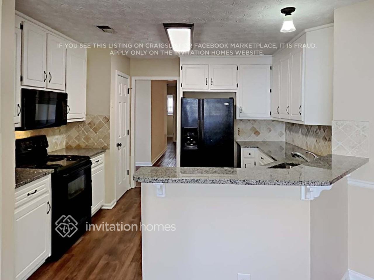 601 Ashton Manor Dr - Photo 6 of 18