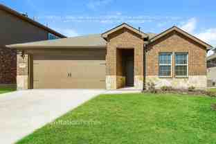 3833 Kenworth Ln - Photo 1 of 1