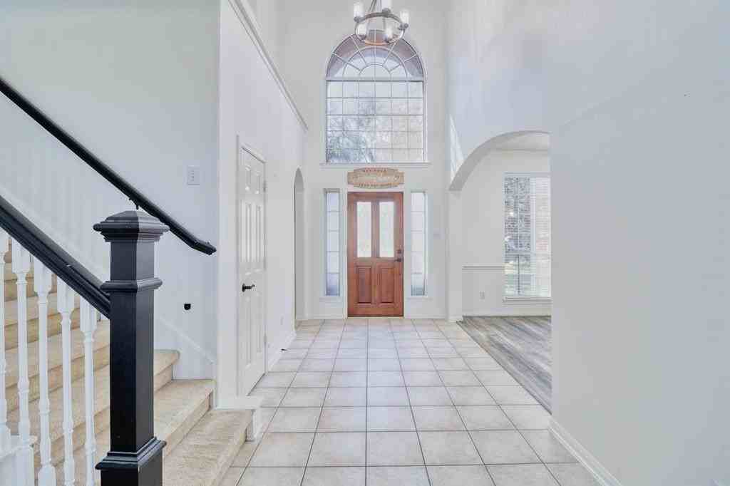 7014 E Bay Crest Cir - Photo 4 of 36