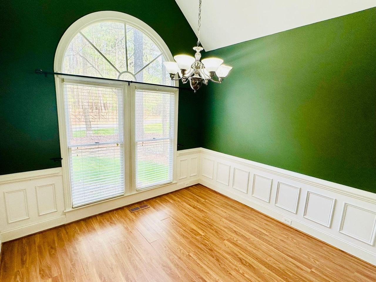 1501 Exeton Ct - Photo 6 of 26