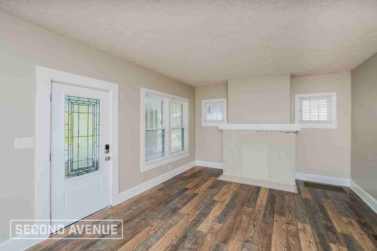 729 S 38th St - Photo 4 of 28