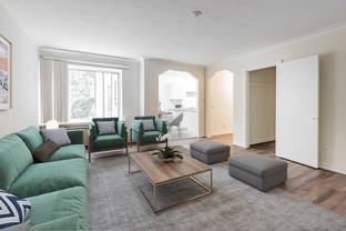 117 Old Forest Hill Road & 725 Eglinton Avenue West - Photo 1 of 1