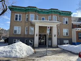 featured image of 2205 Smith St