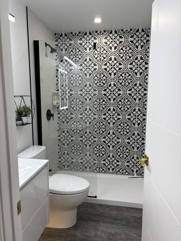 Belmont Apartments - Photo 5 of 16