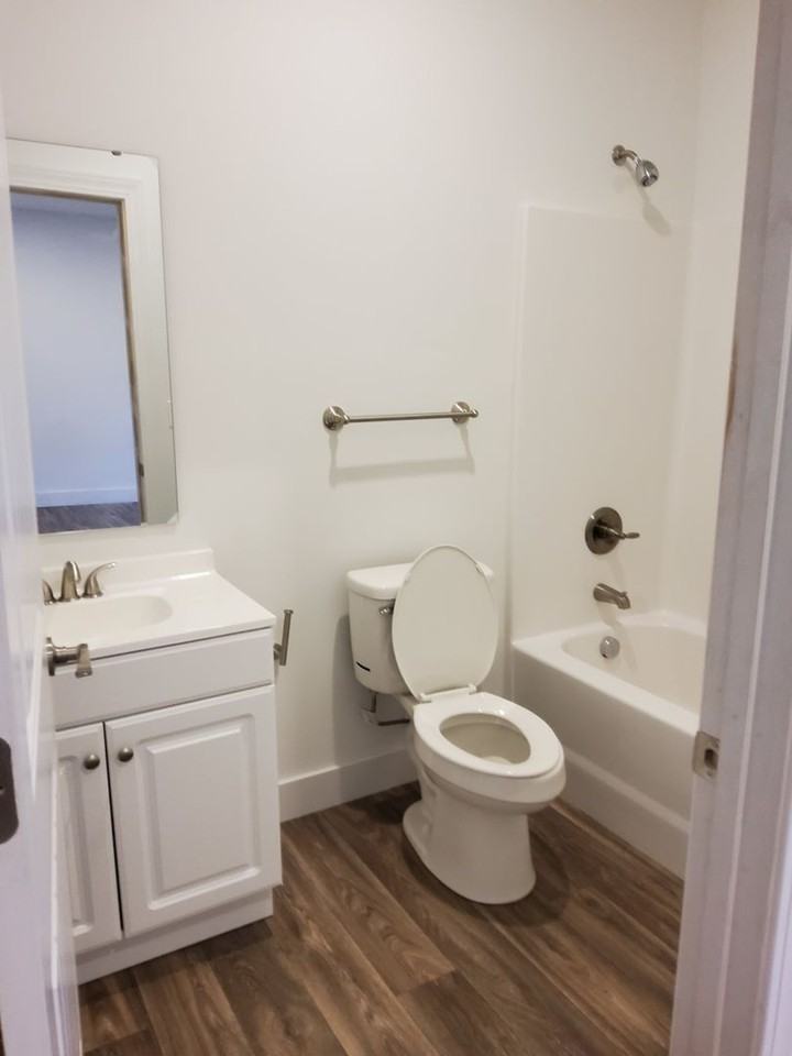 3760 Patriot Parkway #2J - Photo 5 of 7