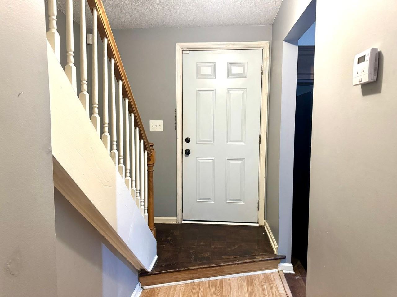 111 Carriage Pl - Photo 2 of 29