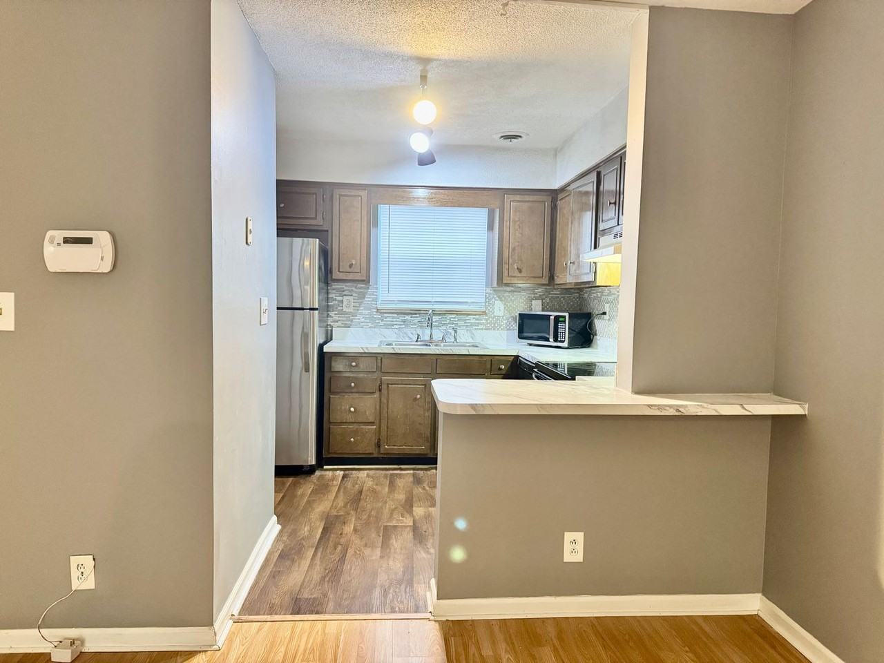 111 Carriage Pl - Photo 4 of 29