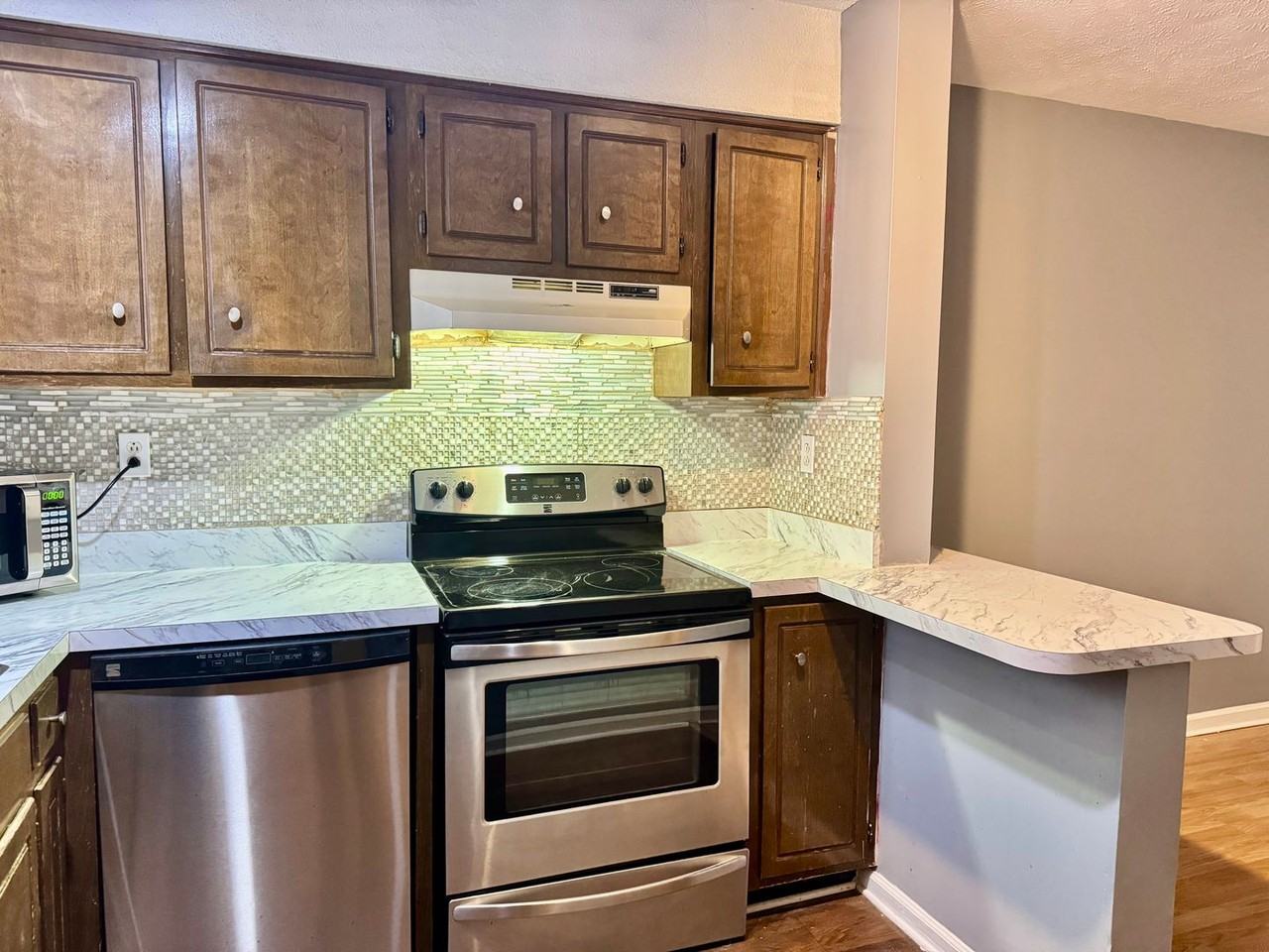 111 Carriage Pl - Photo 7 of 29
