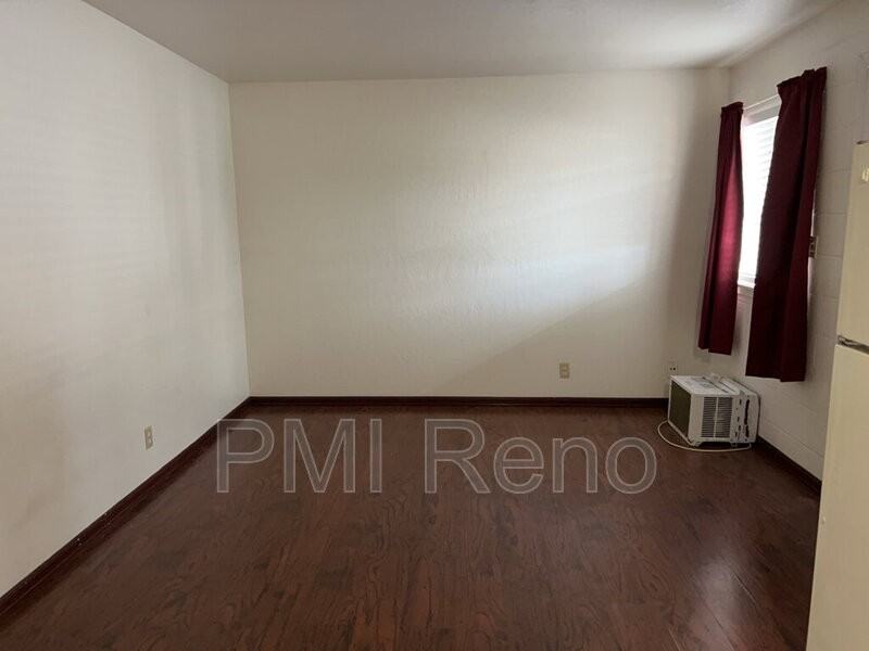 2075 Patton Dr #B - Photo 2 of 14